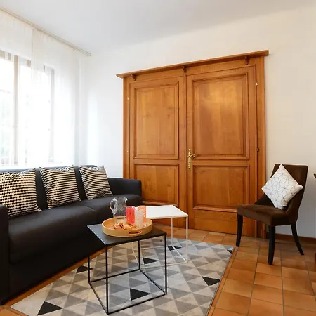 Center - Cote Vignoble - *